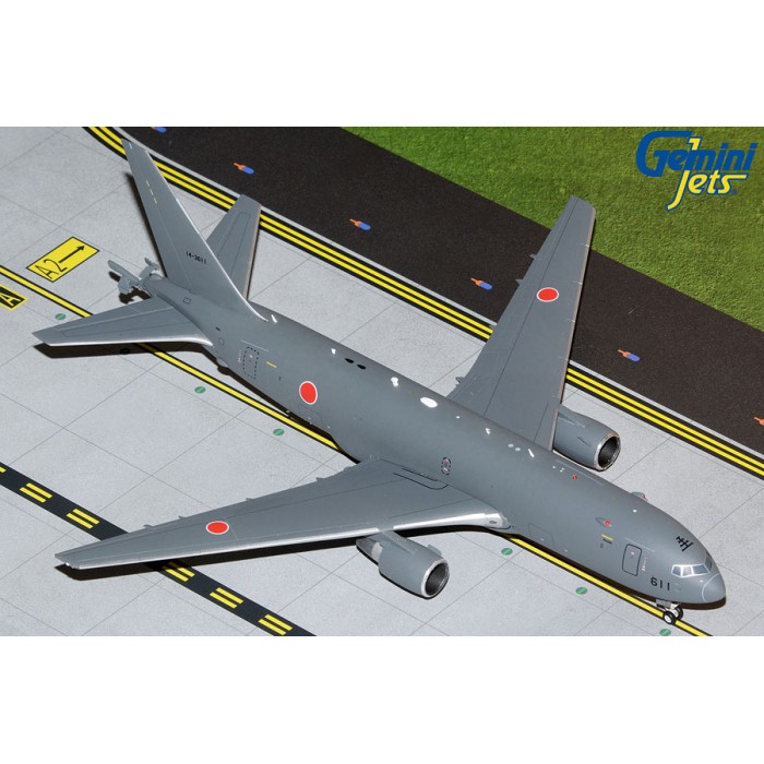 Japan Air Self-Defense Force Boeing KC-46A Pegasus 1:200