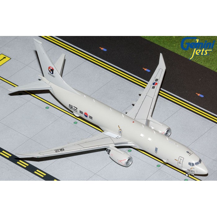 Republic of Korea Navy P-8A Poseidon 1:200 Republic of Korea Navy P-8A Poseidon 1:200