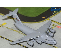 美國空軍 USAF Boeing C-17 Globemaster III March ARB 1:400