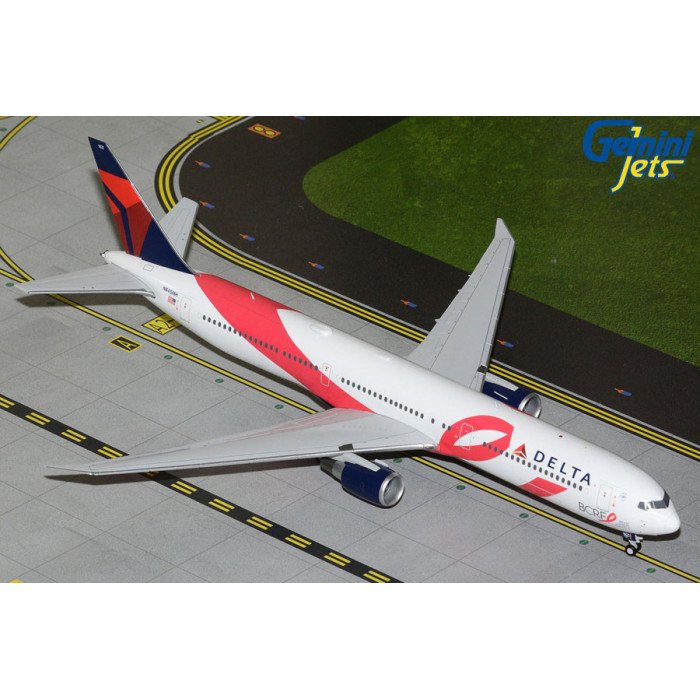 Delta Airlines Boeing 767-400ER 'BCRF' breast cancer red ribbon 1:200