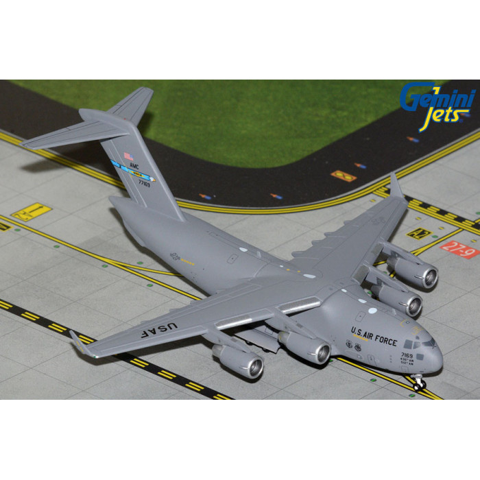 美國空軍 USAF Boeing C-17A Globemaster III 'Dover Air Force Base' 1:400